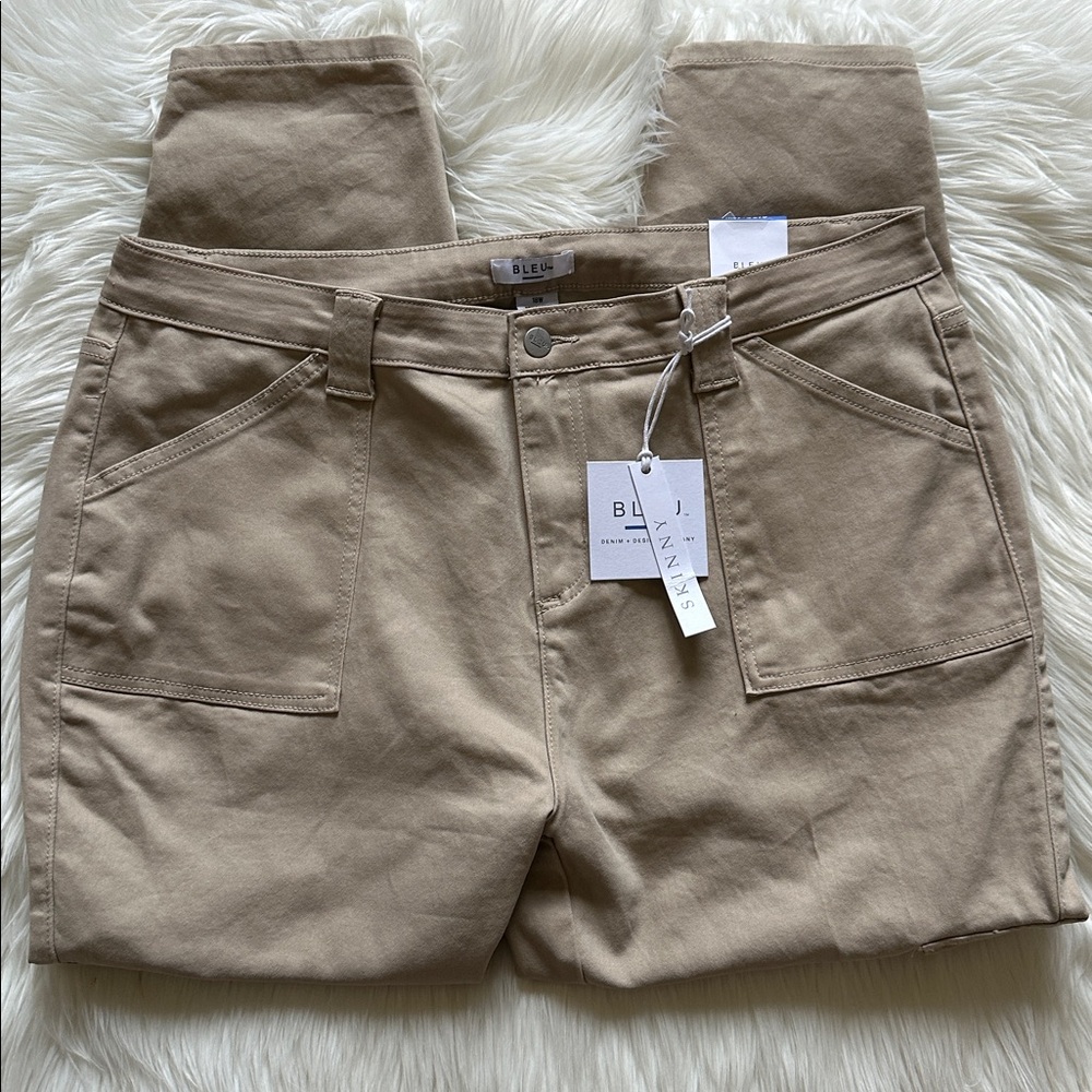 Stylish Tan Pants - Picture 2 of 5